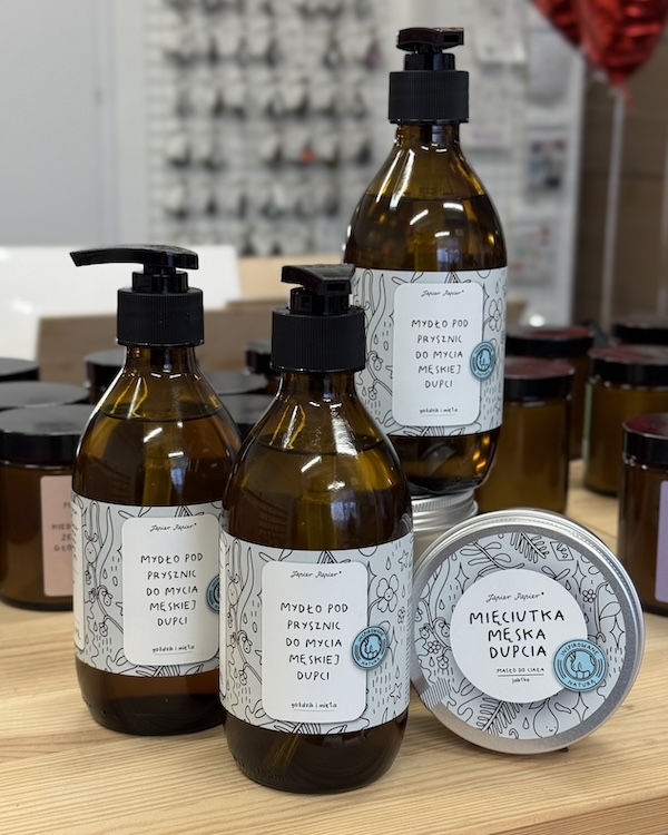 Mydło pod prysznic do mycia męskiej Dupci - goździk i mięta - 300ml 3 Mydło pod prysznic do mycia męskiej Dupci - goździk i mięta - 300ml - obrazek 3